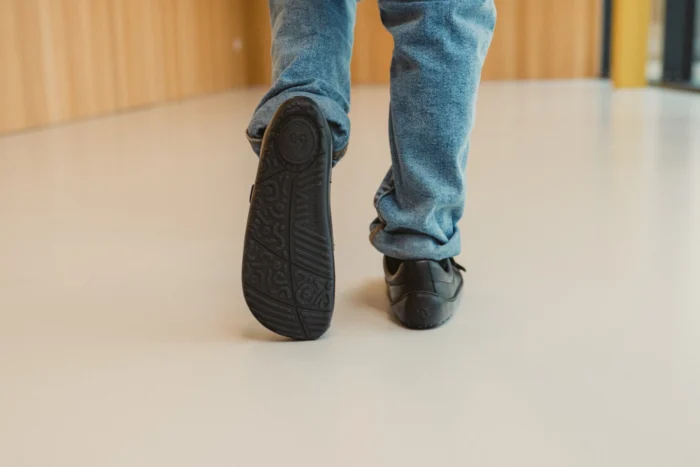 Bounce - All Black - Image 7
